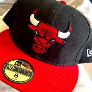 New Era Chicago Bulls Hat size 8